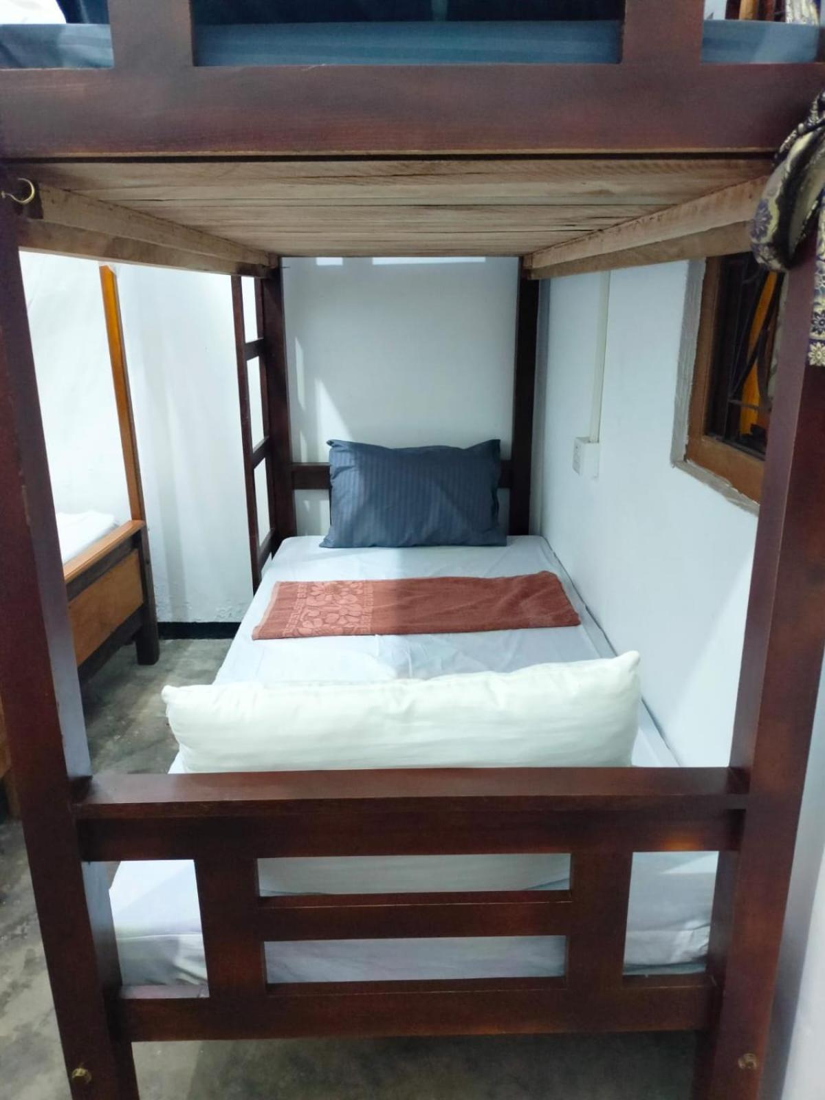 Hostel Costels Arugambay Arugam Bay Exterior foto