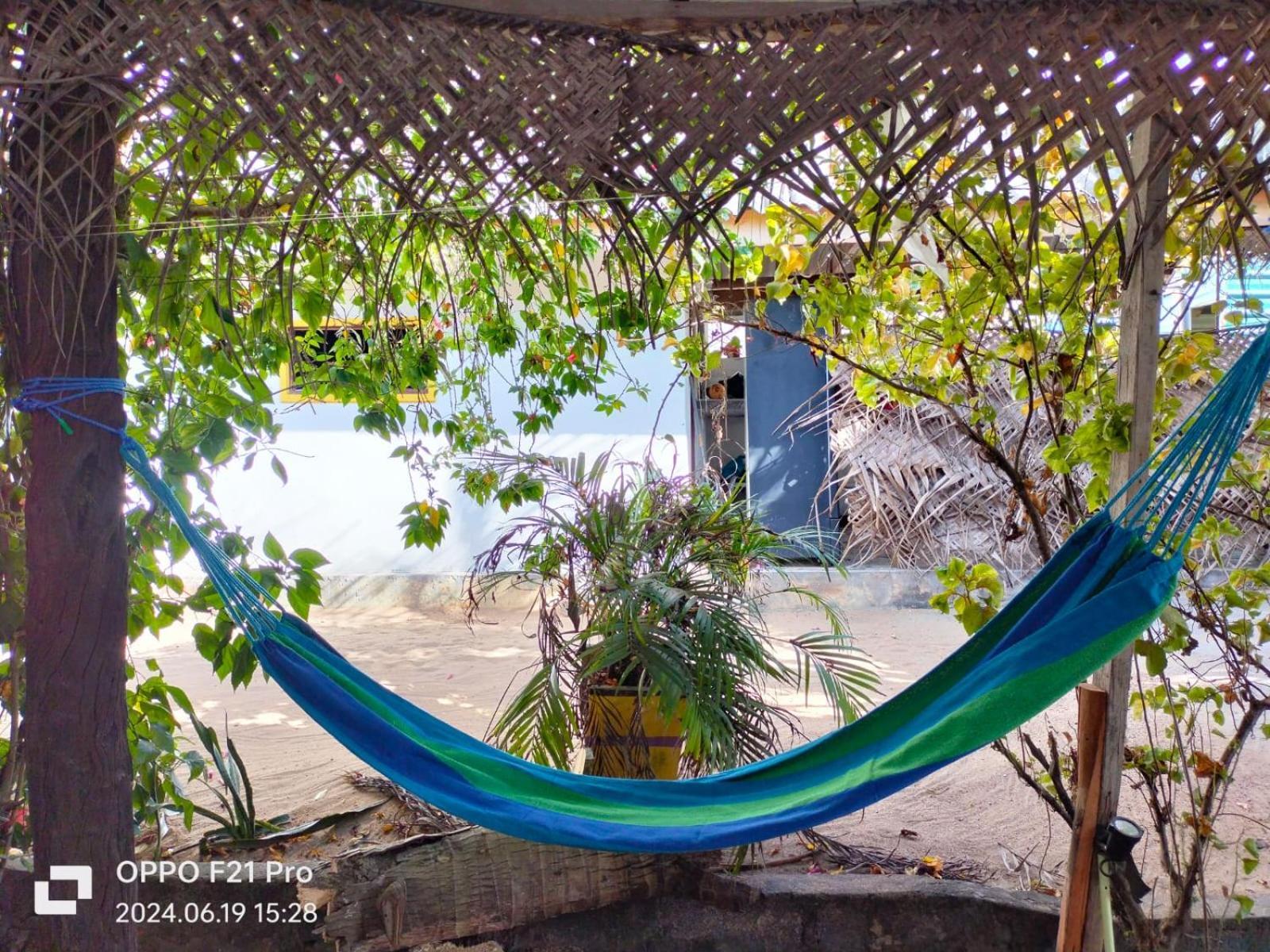 Hostel Costels Arugambay Arugam Bay Exterior foto